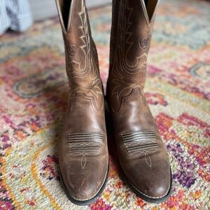 Ariat Women’s Western Boots Size 7B – Brown Leather Classic Cowboy Boots